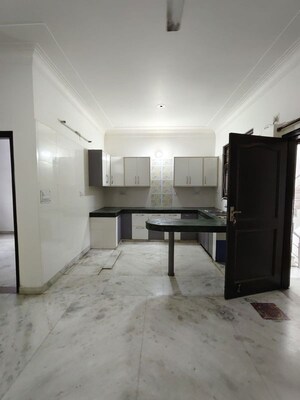Kitchen in 2 BHK Builder Floor at Sector 31 – for Rent