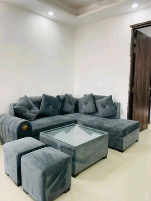 Bedroom in 1 BHK Builder Floor at Chattarpur – for Rent