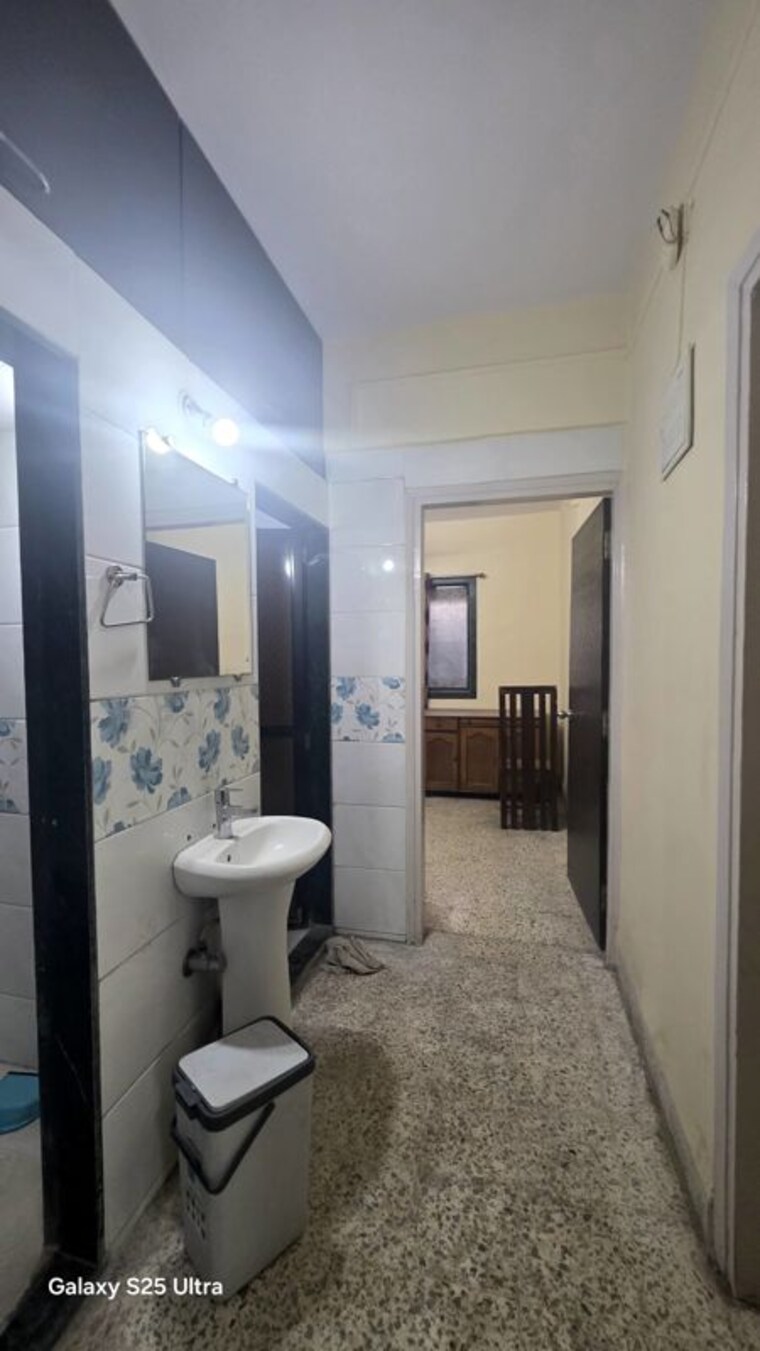 Bathroom, krishnalaya-chs 2 Bedroom 665 Sq.Ft. Apartment In Vrindavan Society Thane 10416308
