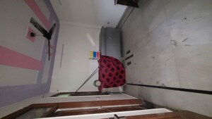 Bedroom in 2 BHK Apartment at Dilshad Garden – for Rent