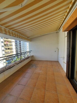 Room in 1 BHK Apartment at Builders Combine Bella Vista, Bavdhan – for Rent