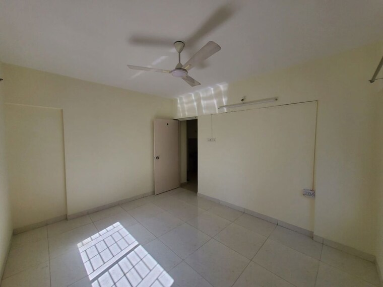 Room, builders-combine-bella-vista 1 Bedroom 560 Sq.Ft. Apartment In Bavdhan Pune 10416369