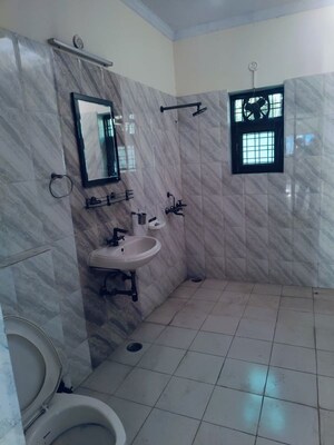 Bathroom in 3.5 BHK Villa at Sector 71 – for Rent