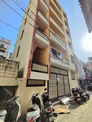 1 BHK Apartment For Rent in High Grounds