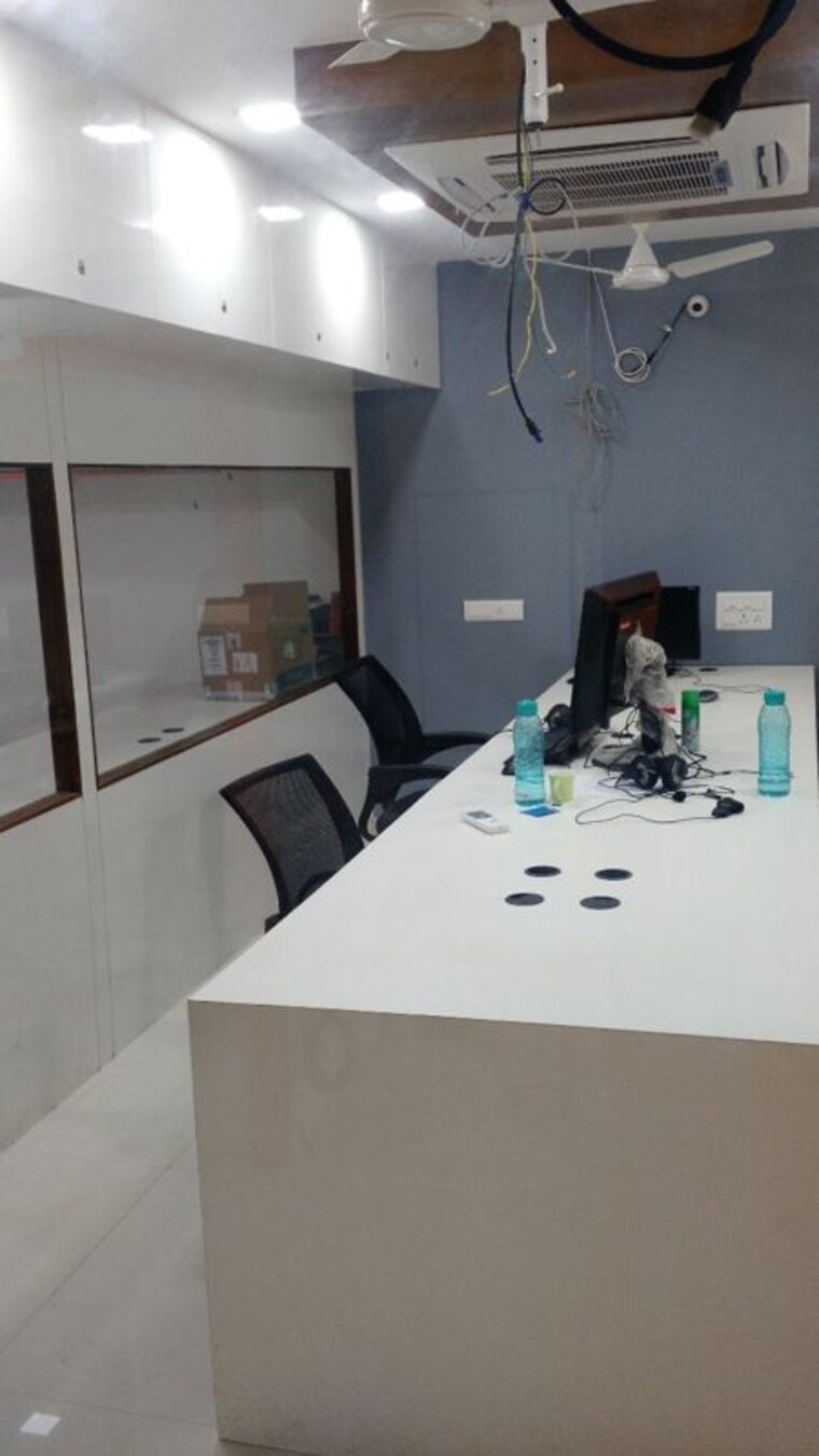 Team Area, iscon-emporio Commercial Office Space 2350 Sq.Ft. In Jodhpur Ahmedabad 10416434