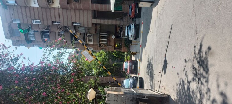 Exterior View, patparganj 3 Bedroom 1300 Sq.Ft. Apartment In Patparganj Delhi 10416424