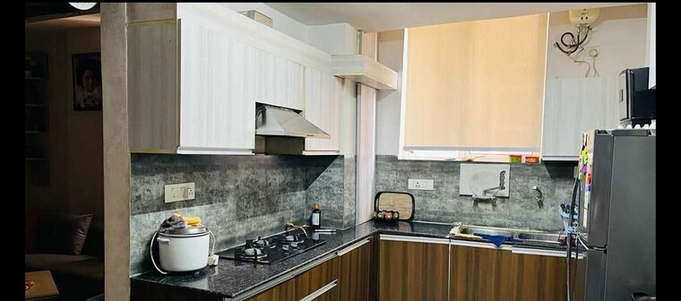 Kitchen, trishla-city 2 Bedroom 1400 Sq.Ft. Apartment In Patiala Road Zirakpur 10416461