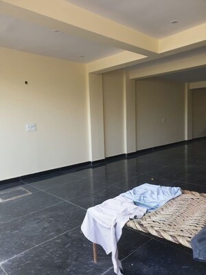 Bedroom in 3 BHK Builder Floor at Puri Kohinoor, Sector 89 – for Rent