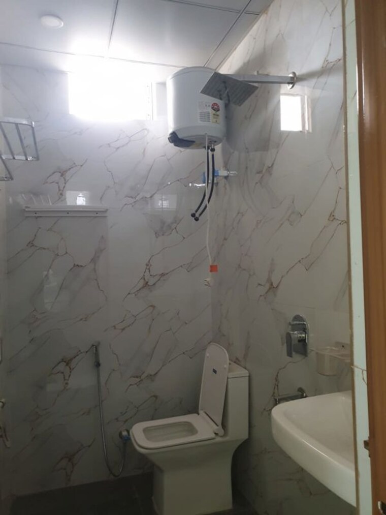 Bathroom, puri-kohinoor 3 Bedroom 150 Sq.Ft. Builder Floor In Sector 89 Faridabad 10416471