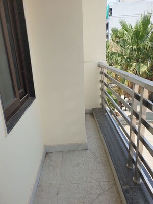 Balcony in 3 BHK Builder Floor at Puri Kohinoor, Sector 89 – for Rent