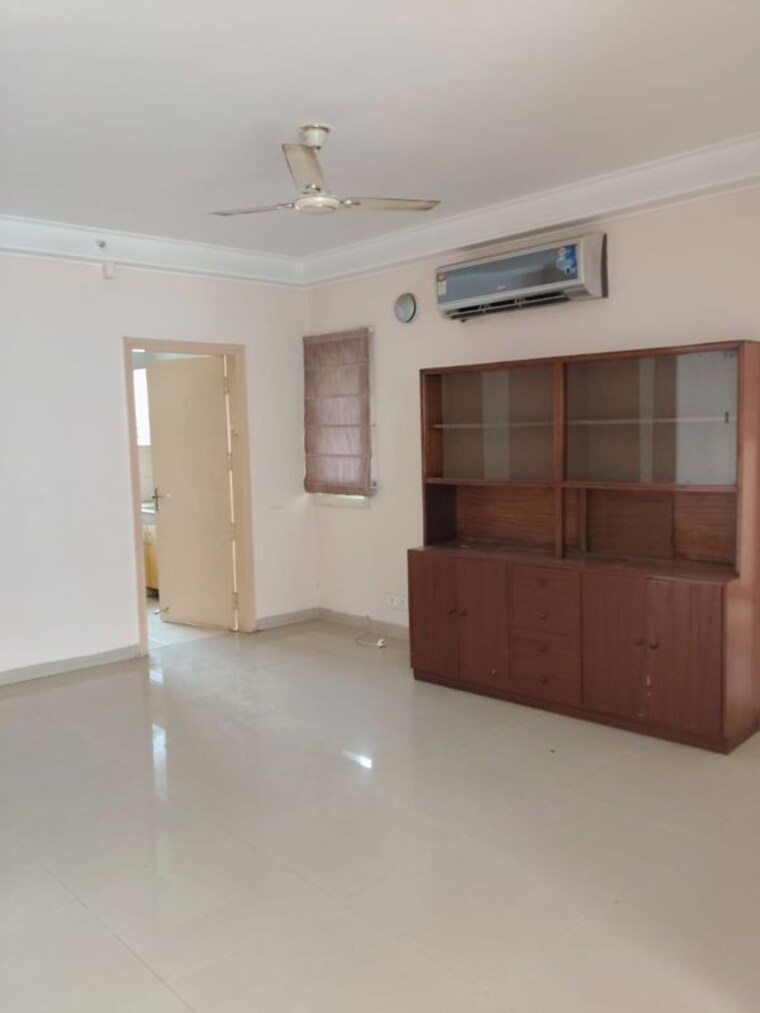 Room, bptp-freedom-park-life 3.5 Bedroom 2418 Sq.Ft. Apartment In Sector 57 Gurgaon 10416488