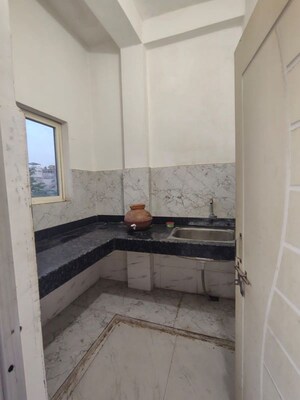 Kitchen in 2 BHK Independent House at Ganeshpur Rahmanpur – for Rent