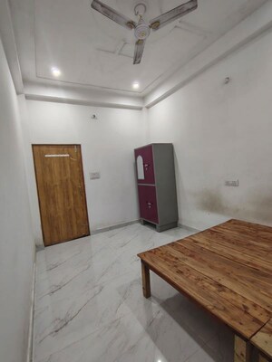 Bedroom in 2 BHK Independent House at Ganeshpur Rahmanpur – for Rent