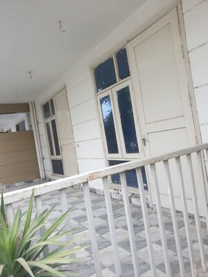 Balcony in 3 BHK Builder Floor at Sector 16 A – for Rent