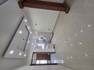 Furnished Amenities in 3 BHK Builder Floor at Puri Kohinoor, Sector 89 – for Sale