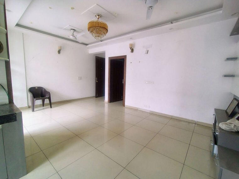 Room, gulshan-bellina 3 Bedroom 1350 Sq.Ft. Apartment In Sector 16 Greater Noida Greater Noida 10416531