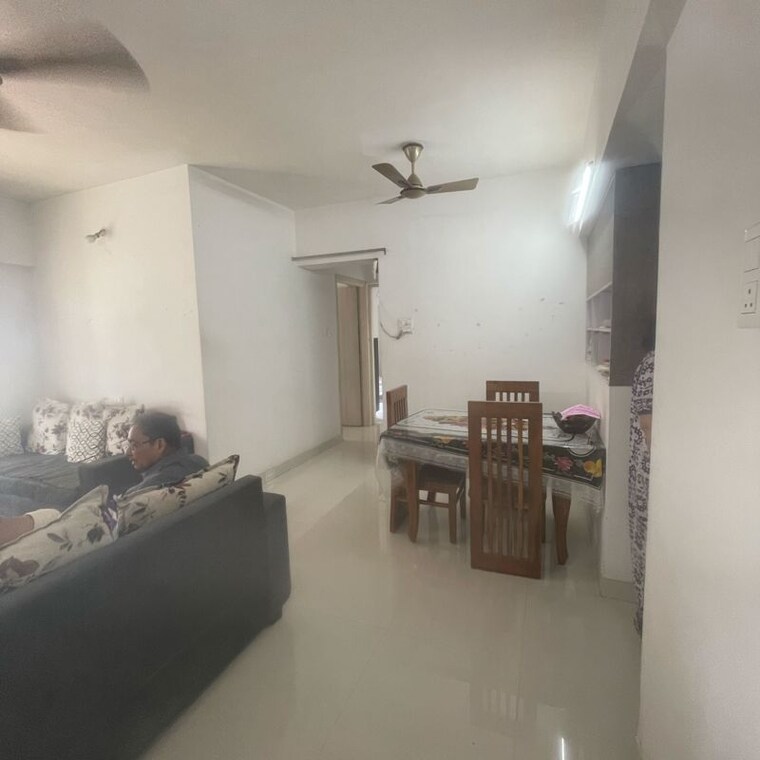 Living Room, industrial area 2 Bedroom 850 Sq.Ft. Apartment In Industrial Area Pune 10416541