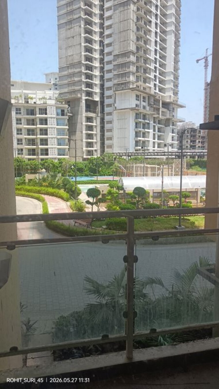 Balcony, samridhi-luxuriya-avenue 3 Bedroom 1495 Sq.Ft. Apartment In Sector 150 Noida 10414118