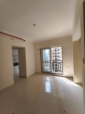 Room in 1 BHK Apartment at Raunak Bliss, Ghodbunder Road – for Rent