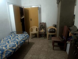 Bedroom in 1 RK Apartment at Jivraj Park – for Rent