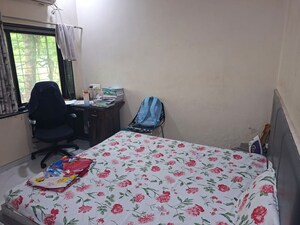 Bedroom in 2 BHK Apartment at Deccan Gymkhana – for Rent