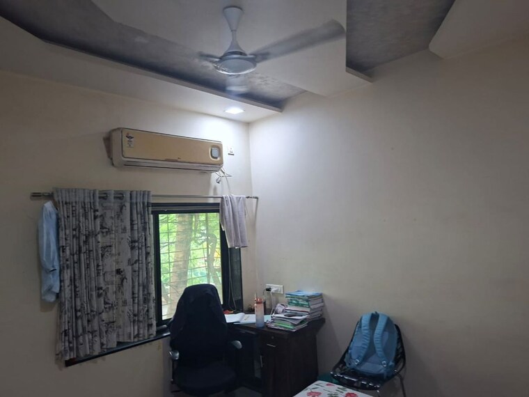 Living Room, deccan gymkhana 2 Bedroom 1000 Sq.Ft. Apartment In Deccan Gymkhana Pune 10416572