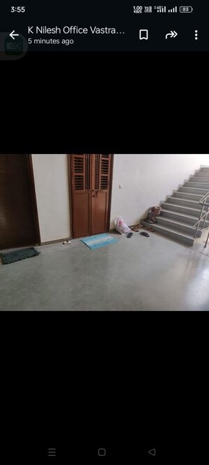 Room in 2 BHK Apartment at Goyal Titanium Heights, Prahlad Nagar – for Rent