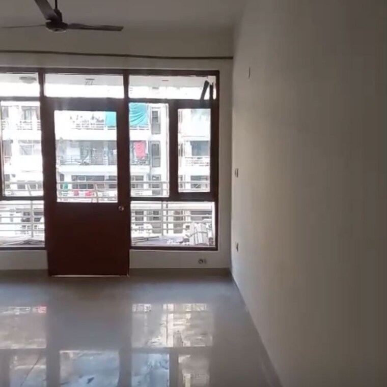 Room, tdi-city-kingsbury 3 Bedroom 1845 Sq.Ft. Apartment In Sector 61 Sonipat 9826029