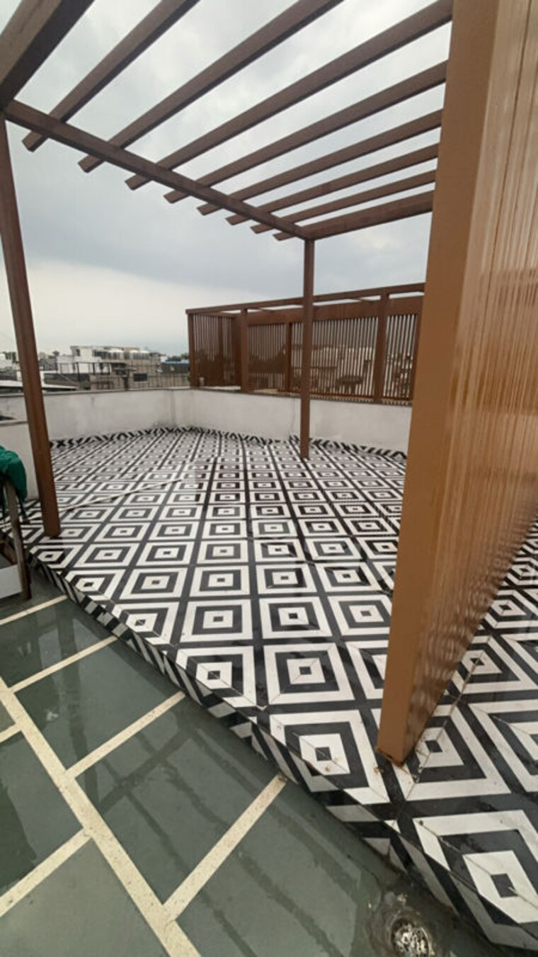 Balcony, naraina 4 Bedroom 2050 Sq.Ft. Builder Floor In Naraina Delhi 10416598
