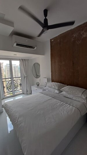 Bedroom in 1 BHK Apartment at K Raheja Raheja Classique, Andheri West – for Rent