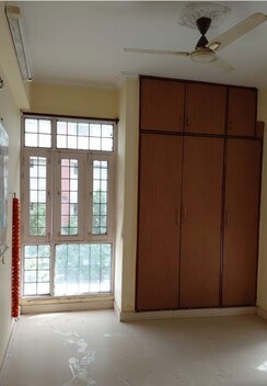 3 BHK + Extra Room Apartment For Rent in Kamta