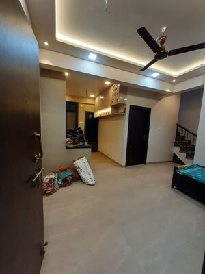 Team Area in 3 BHK Villa at Cbd Belapur Sector 8 – for Rent