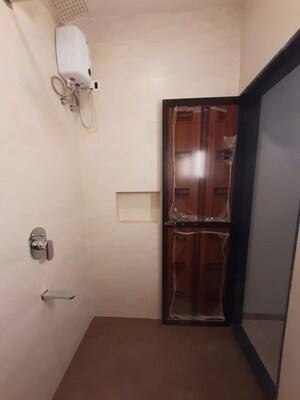 Room in 3 BHK Villa at Cbd Belapur Sector 8 – for Rent