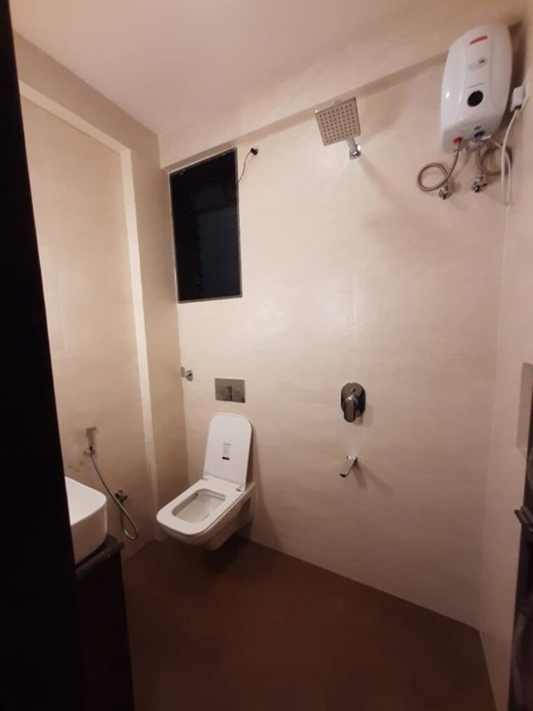 Bathroom, cbd belapur sector 8 3 Bedroom 1200 Sq.Ft. Villa In Cbd Belapur Sector 8 Navi Mumbai 10416610