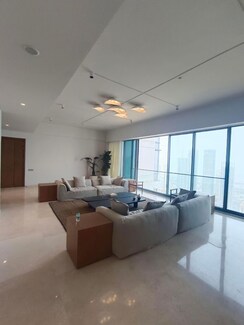 5 BHK + Servant Room,Extra Room Apartment For Sale in Rustomjee Crown
