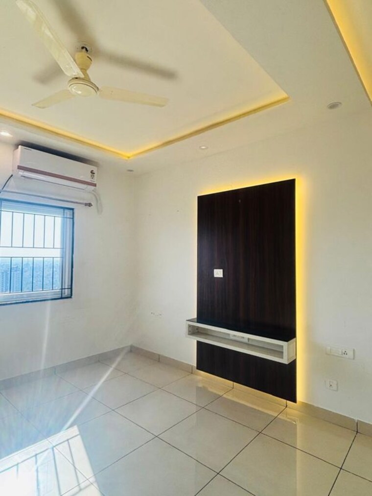 Living Room, prestige-sunrise-park-norwood 2 Bedroom 1128 Sq.Ft. Apartment In Electronic City Phase I Bangalore 9786618