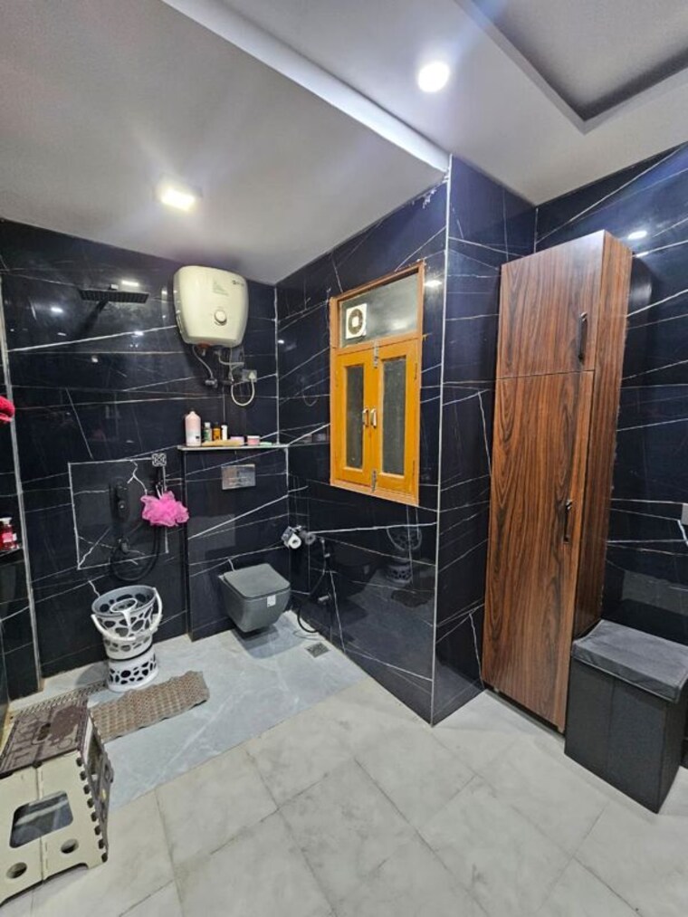 Living Room, chattarpur 5 Bedroom 3000 Sq.Ft. Builder Floor In Chattarpur Delhi 10416633