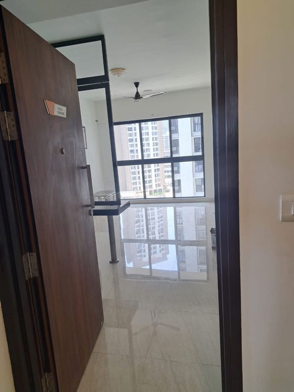 2 BHK Apartment For Sale in Lodha Crown Quality Homes