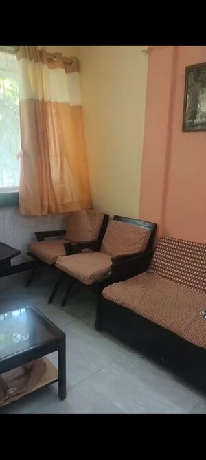 Living Room in 2 BHK Apartment at Kharghar – for Rent