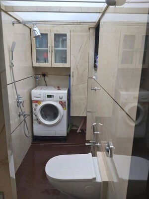 Bathroom in 2 BHK Apartment at Platinum Heights Mumbai, Andheri West – for Rent