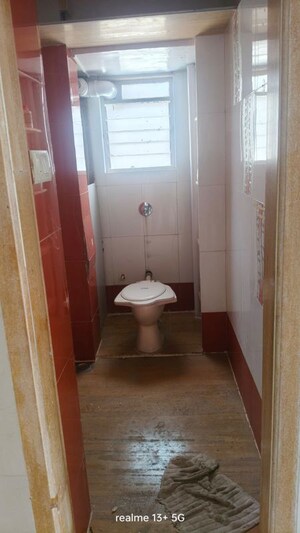 Bathroom in 4 BHK Apartment at Mulund West – for Sale
