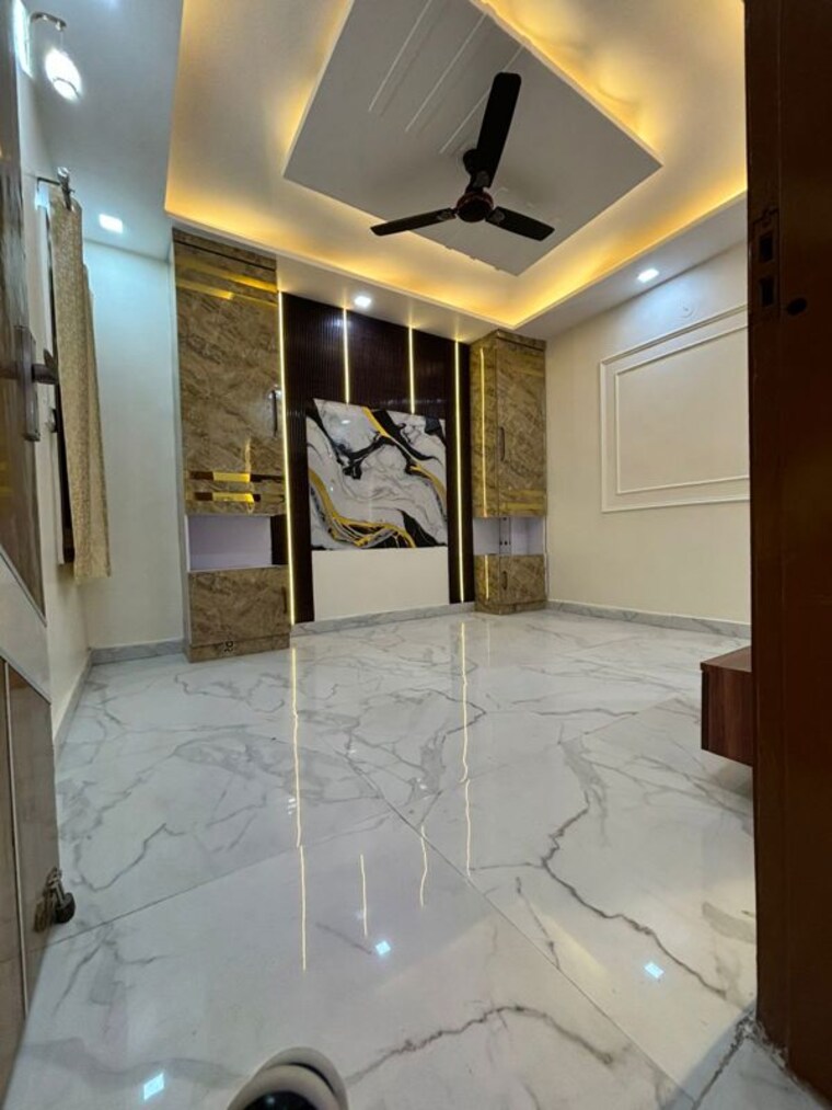 Room, nawada 3 Bedroom 1100 Sq.Ft. Builder Floor In Nawada Delhi 10413962