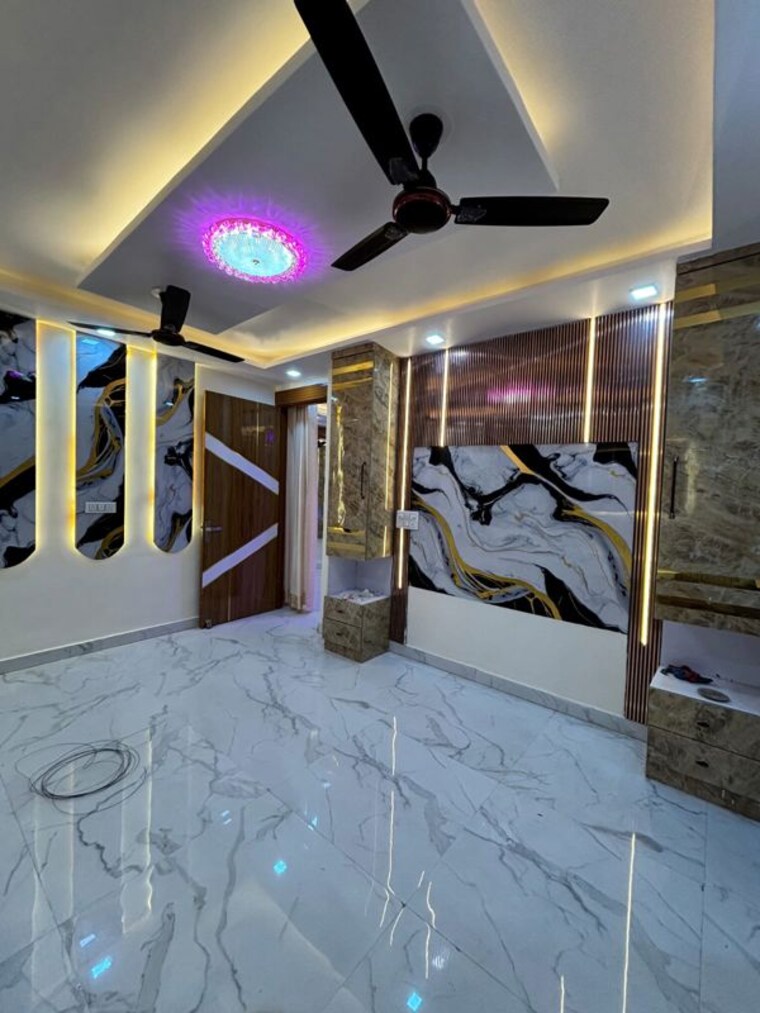 Gym, nawada 3 Bedroom 1100 Sq.Ft. Builder Floor In Nawada Delhi 10413962