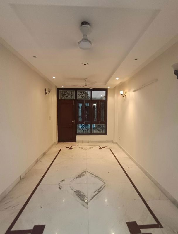 3 BHK Builder Floor For Sale in Naraina
