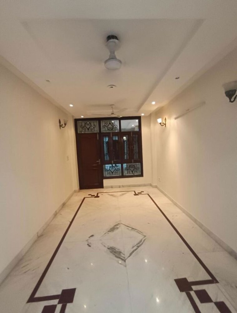 undefined, naraina 3 Bedroom 1800 Sq.Ft. Builder Floor In Naraina Delhi 10416702