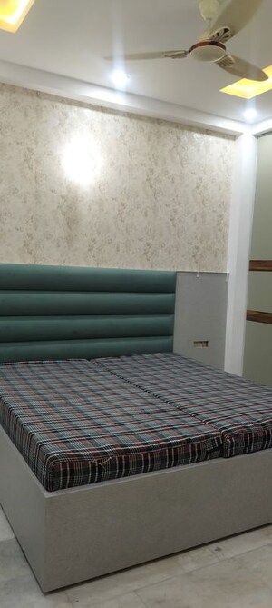Furnished Amenities in 1 BHK Builder Floor at Vaishali Sector 4 – for Rent