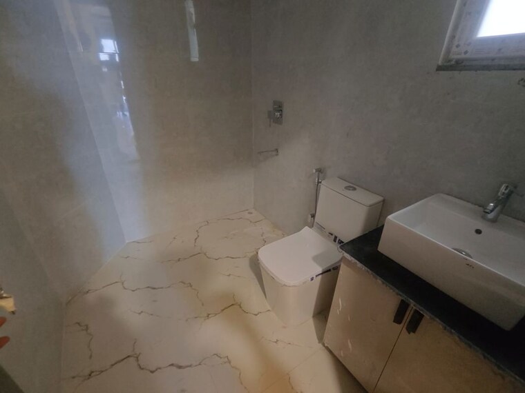 Bathroom, sector 31 1 Bedroom 660 Sq.Ft. Builder Floor In Sector 31 Gurgaon 10416722