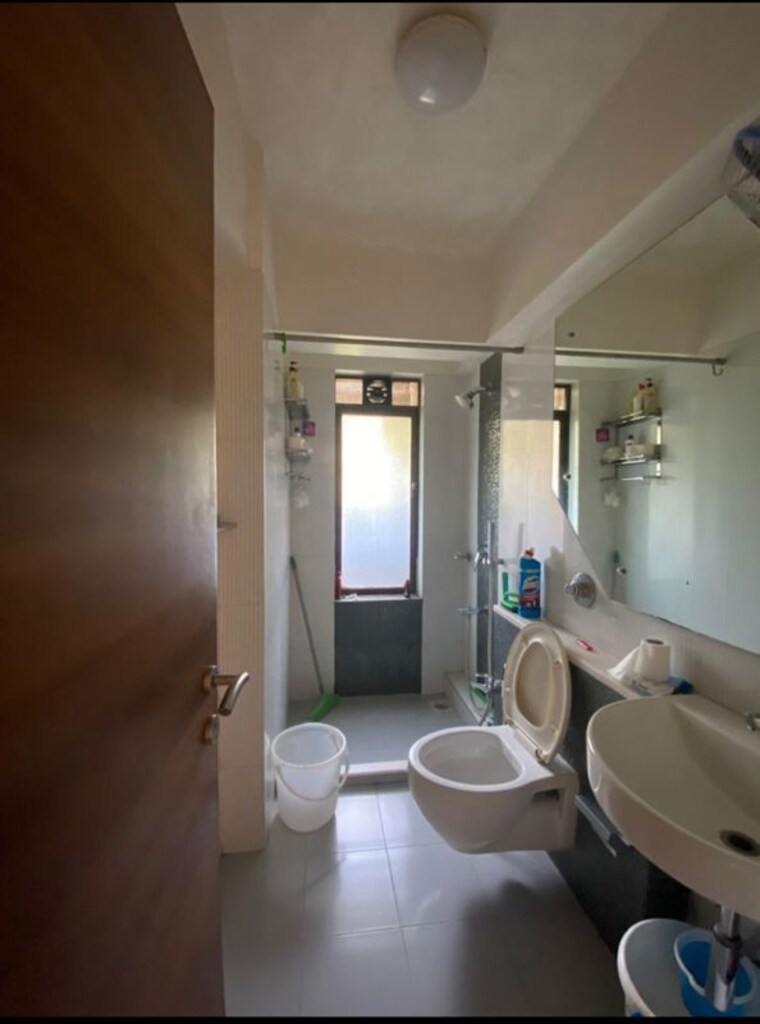 Bathroom, athena-chs 2.5 Bedroom 960 Sq.Ft. Apartment In Malad West Mumbai 10414036