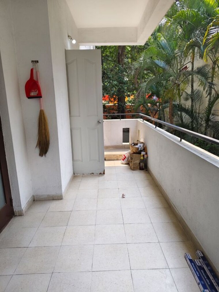 Balcony, halasuru 3 Bedroom 1500 Sq.Ft. Apartment In Halasuru Bangalore 10416783