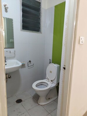 Bathroom in 3 BHK Apartment at Halasuru – for Rent